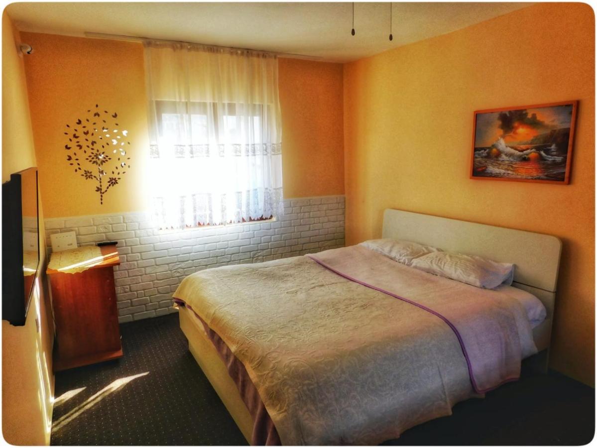 Littlevenice Appartme 50M From Sea Trogir Ngoại thất bức ảnh
